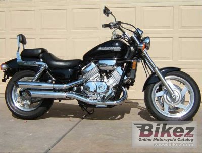 1997 Honda VF 750 C Magna photo